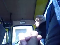 Bella ragazza ottien ...
