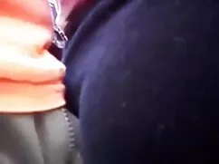 La ragazza vagina po ...