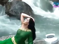 Il Trailer free porn ...